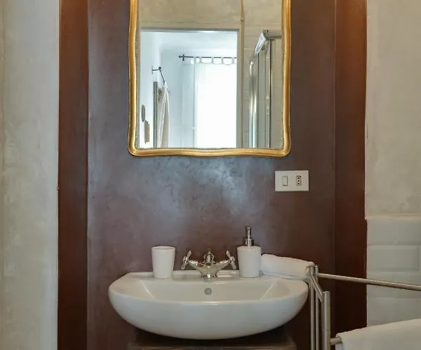 Bed & Breakfast Le Stanze Di Sara Turin